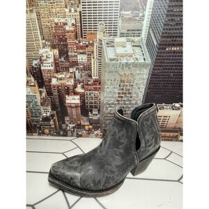 Ariat Dixon Western Booties Black Distressed Leather Size 7.5 B Cowboy Ankle